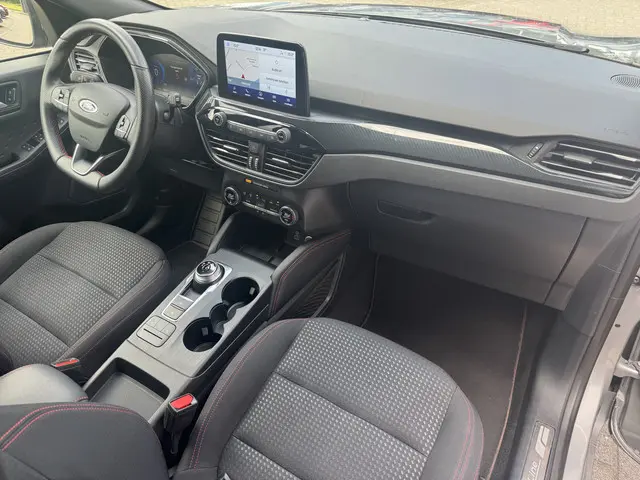 Ford Kuga 2.5 PHEV ST-Line 2020 Hybride Benzine 16