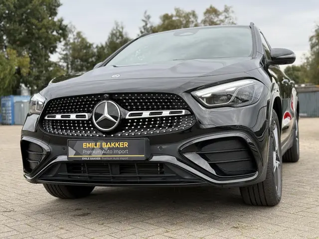 Mercedes-Benz GLA 250 e AMG Line 2024 Hybride Benzine 20