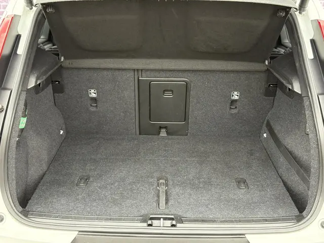 Volvo XC40 2.0 T5 AWD Intro Edition 2018 Benzine 15