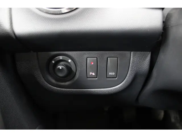 Dacia Logan MCV 0.9 TCe Prestige 2015 Benzine 18