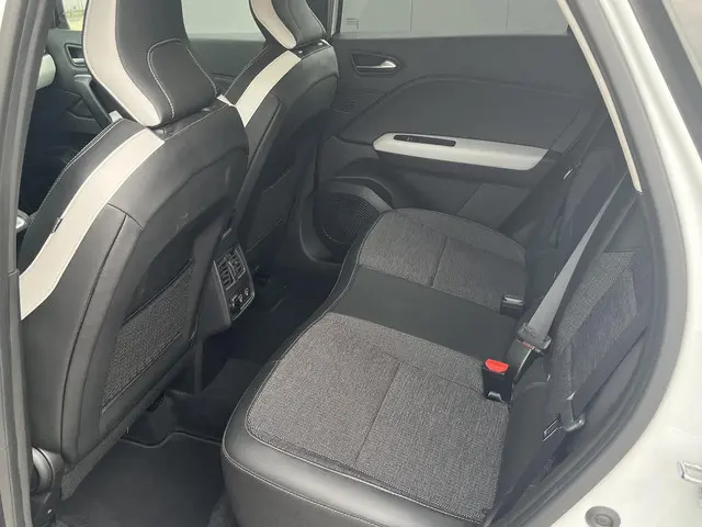 Renault Captur TCe 140 Intens AUTOMAAT 2021 Benzine 13