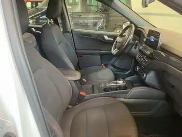 Ford Kuga 2.5 PHEV ST-Line 2022 Hybride Benzine 5