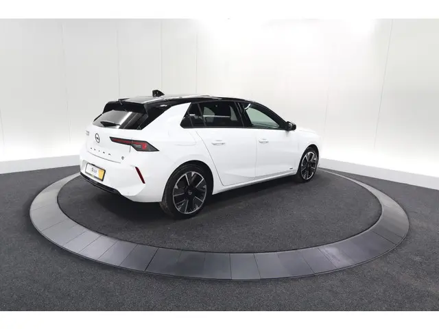 Opel Astra Electric 54 kWh GS Ultimate 2023 Elektrisch 10