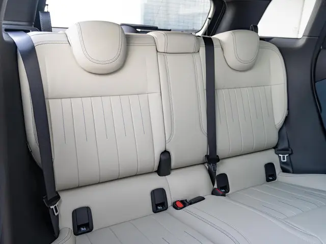 MINI Aceman E 2025 Elektrisch 11