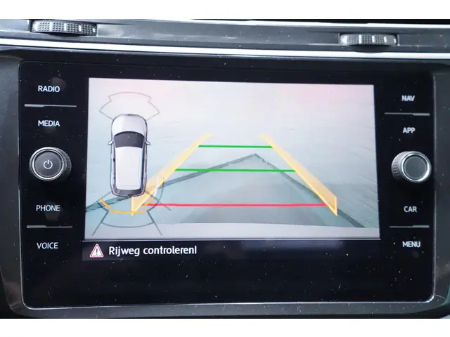 Volkswagen Tiguan 1.4 TSI ACT Comfortline 2019 Benzine 33