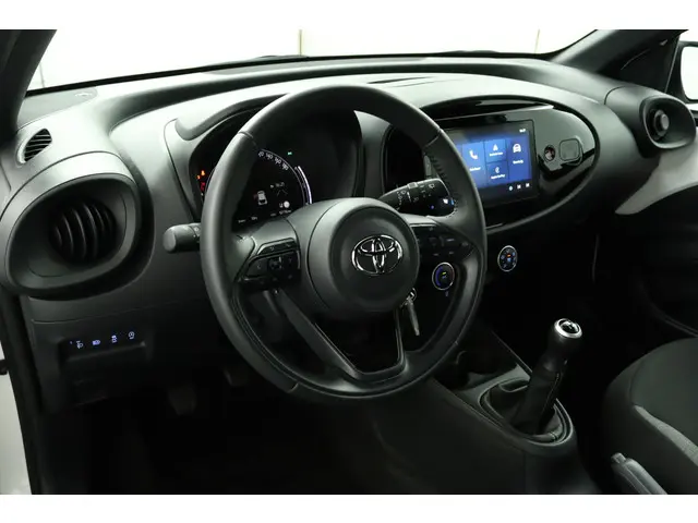 Toyota Aygo X 1.0 VVT-i MT Play 2024 Benzine 56