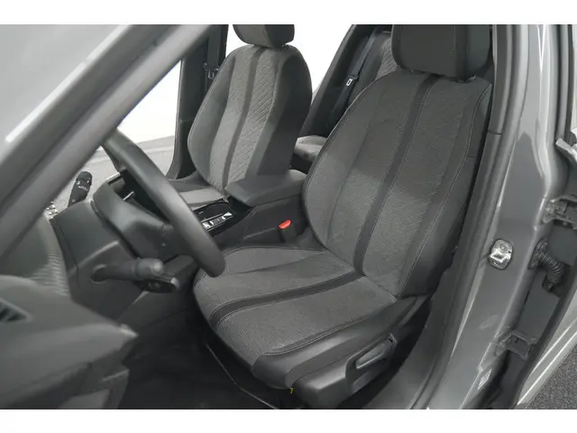 Peugeot 2008 PureTech 100 Allure 2024 Benzine 30