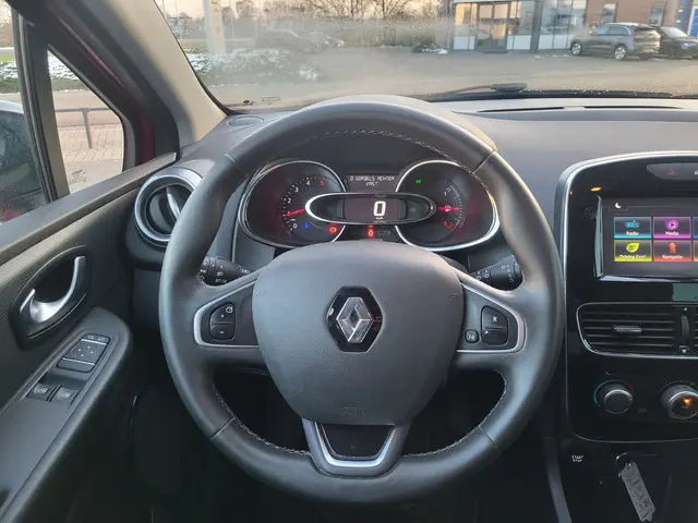 Renault Clio 1.5 dCi Ecoleader Limited 2017 Diesel 12