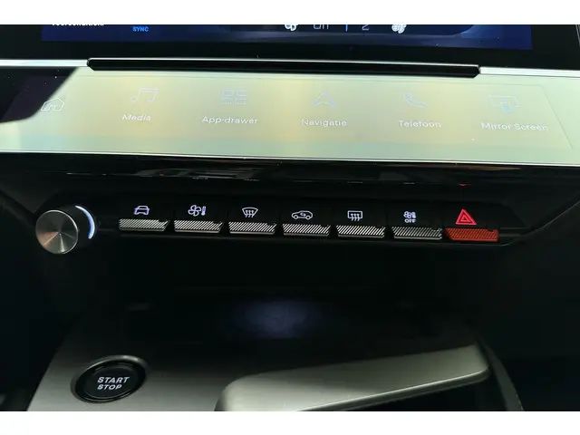 Peugeot e-308 SW GT 54 kWh 2025 Elektrisch 32