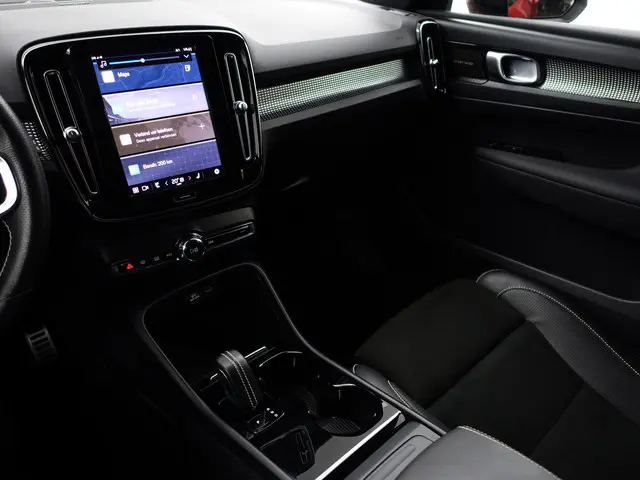 Volvo XC40 Recharge P8 AWD R-Design Aut- 2020 Elektrisch 8