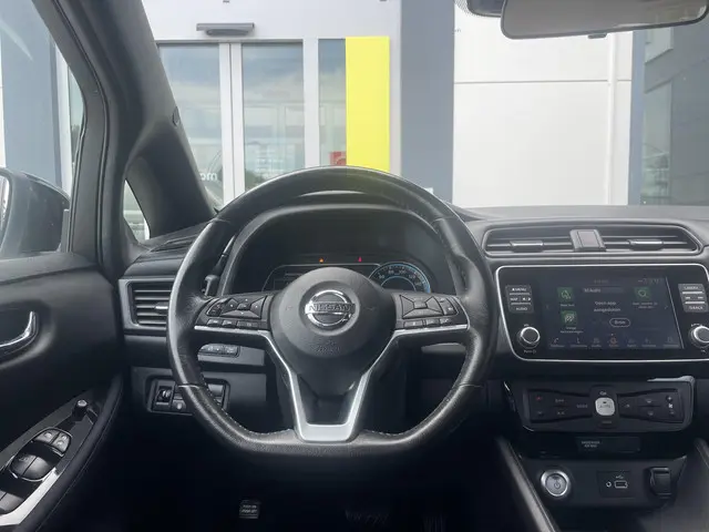 Nissan Leaf 3