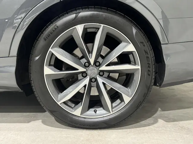 Audi Q7 55 TFSIe quattro S-LINE 2020 Hybride Benzine 26