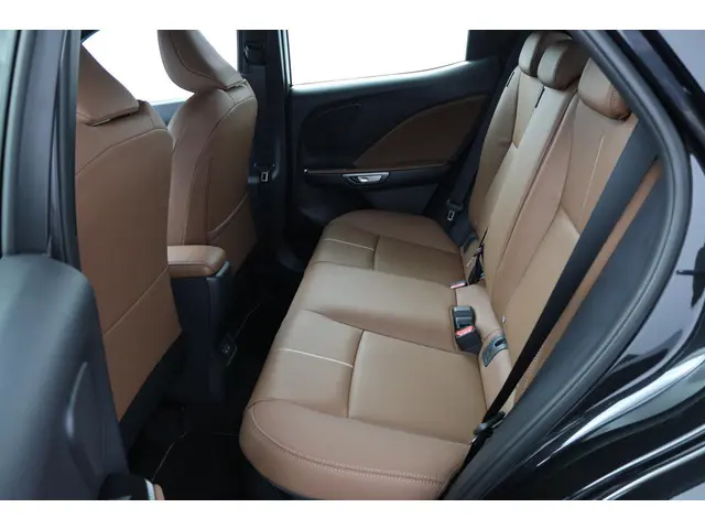 Lexus LBX Relax 2WD 2025 Hybride Benzine 17