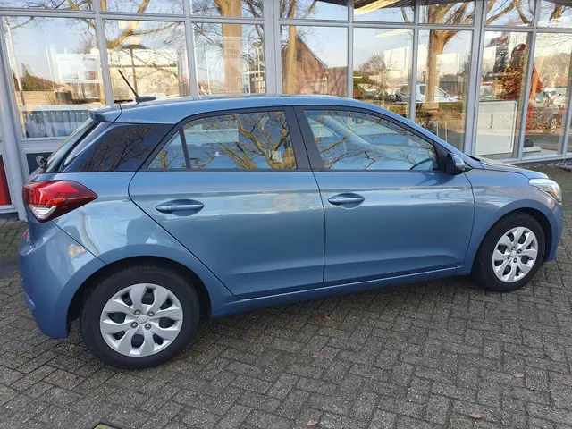 Hyundai i20 1.0 T-GDI Comfort 2018 Benzine 14