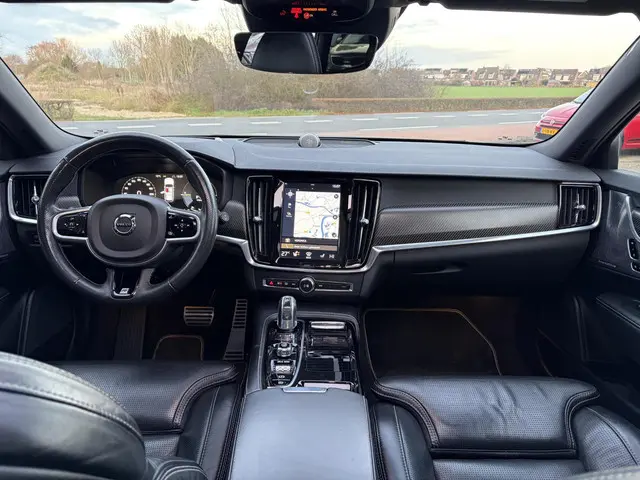 Volvo V90 2.0 T8 AWD R-Design 2018 Hybride Benzine 25