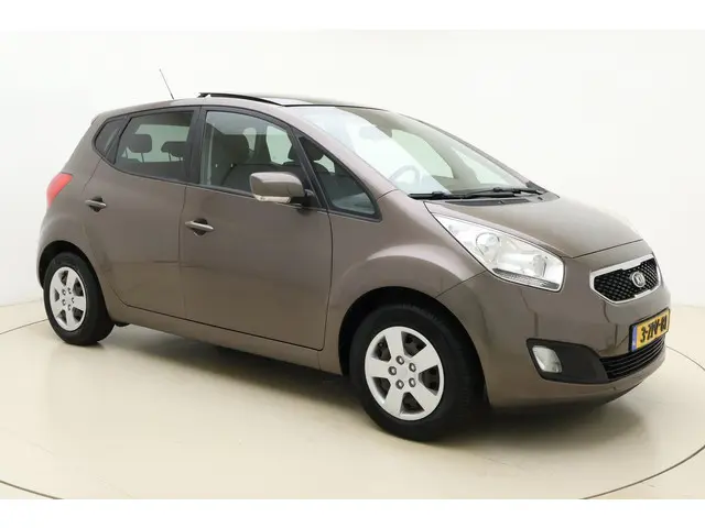 Kia Venga 1.4 CVVT 90pk Vibe 2015 Benzine 8