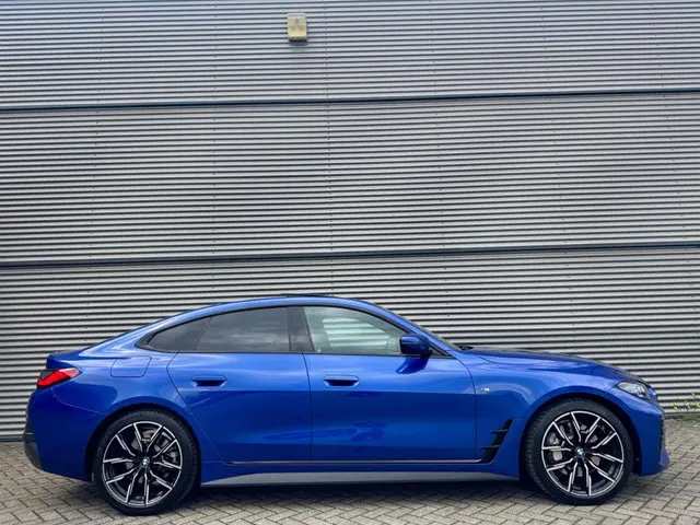 BMW 4 Serie Gran Coupé 430i High Executive 2022 Benzine 7