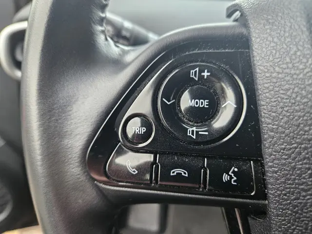 Toyota Prius 1.8 Plug-in Dynamic 2022 Hybride Benzine 27