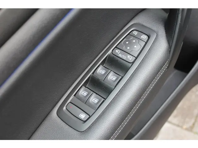 Renault Mégane Estate 1.3 TCe Intens 140 pk 2022 Benzine 8
