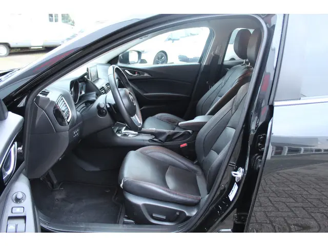 Mazda 3 2.0 GT-M//Bose//Automaat//Navi!! 2014 Benzine 5