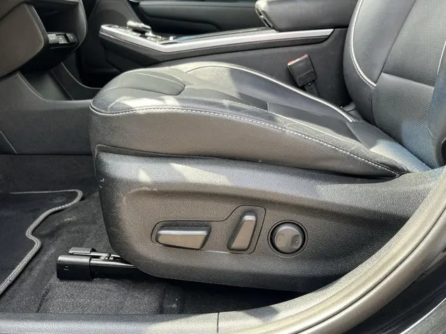 Kia e-Niro ExecutiveLine 64 kWh 2019 Elektrisch 19