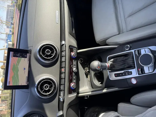 Audi A3 Sportback 2.0 TFSI S3 q. PL Pl 2014 Benzine 17