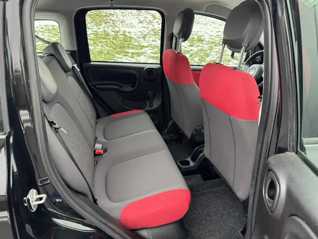 Fiat Panda 0.9 TwinAir Edizione Cool 2013 Benzine 13