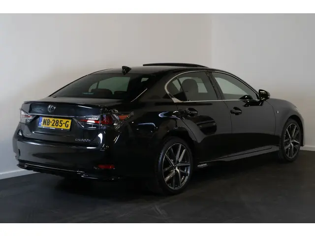 Lexus GS 300h F Sport Line 2017 Hybride Benzine 3