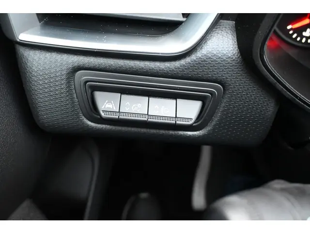 Renault Clio 1.0 TCe Zen 2021 Benzine 34