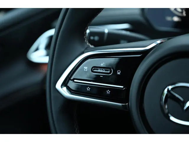 Mazda 6 6e Takumi 68.8 kWh 258pk 2025 Elektrisch 36