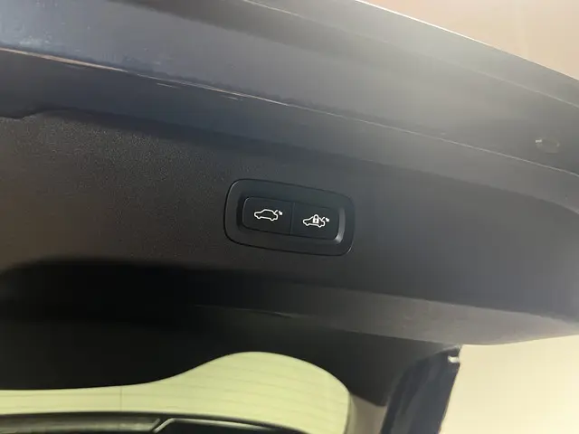 Lynk & Co 01 1.5 2023 Hybride Benzine 16