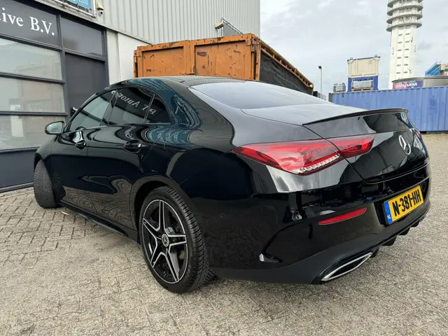 Mercedes-Benz CLA 180 AMG Sfeer / Camera 2021 Benzine 8
