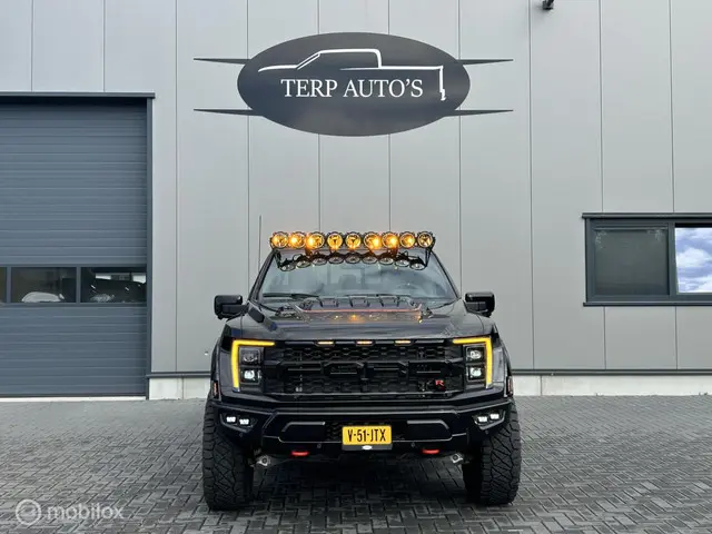 Ford F-150 USA Raptor R 5.2 Supercharged 2024 Benzine 8