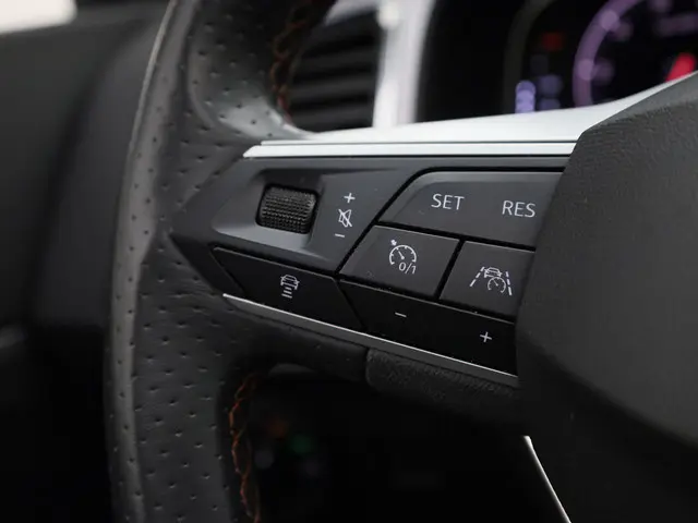 SEAT Ateca 1.5TSI/150PK FL FR DSG 2022 Benzine 8