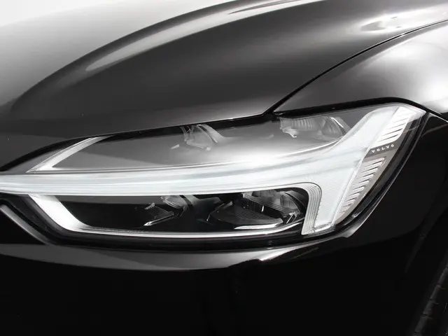 Volvo XC60 2.0 T5 R-Design Automaat 2019 Benzine 26