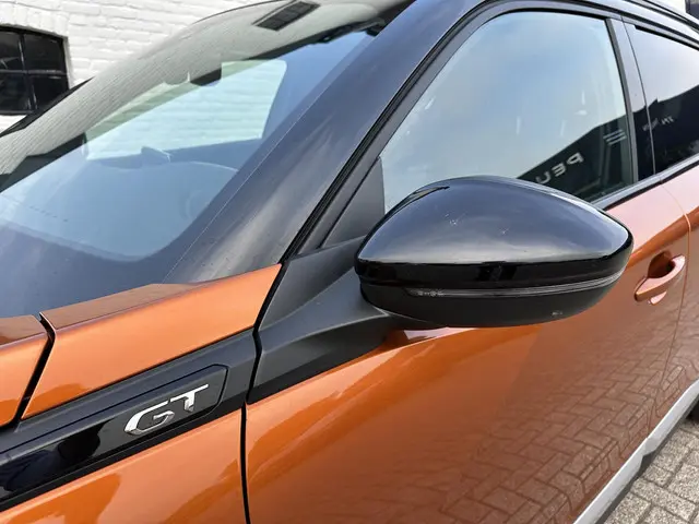Peugeot 2008 1.2 Turbo 130 PK GT 2022 Benzine 47