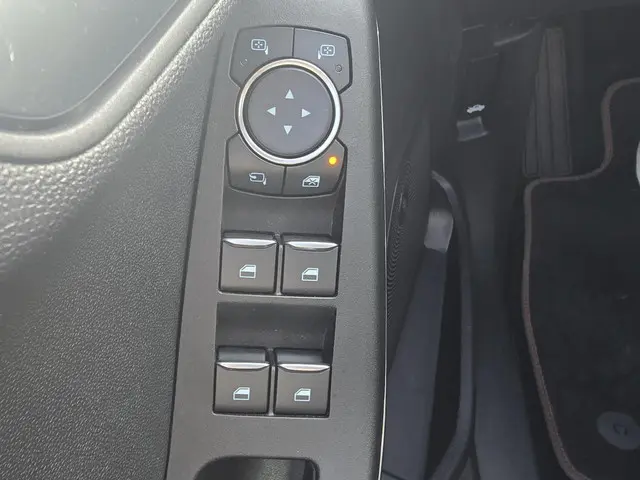 Ford Fiesta 1.0 EcoBoost Hybrid ST-Line X 2021 Benzine 18