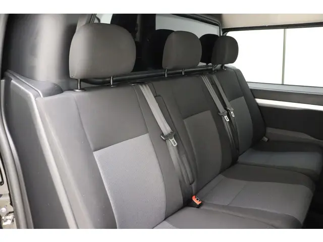 Peugeot Expert 2.0 HDI 150 DC Premium 2019 Diesel 11