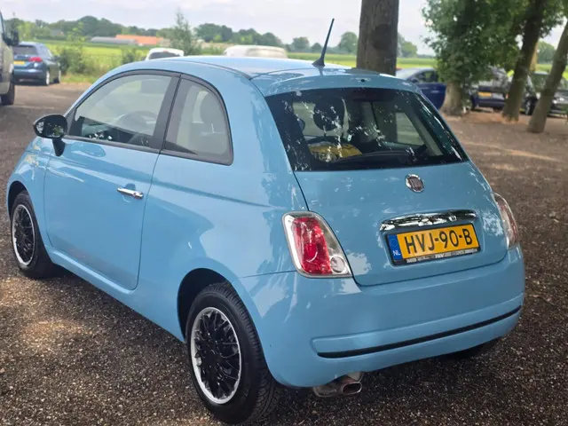 Fiat 500 1.2 Lounge 2014 Benzine 7