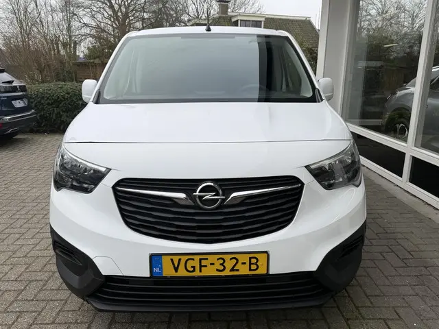 Opel Combo 1.5D L1H1 Edition 2020 Diesel 13