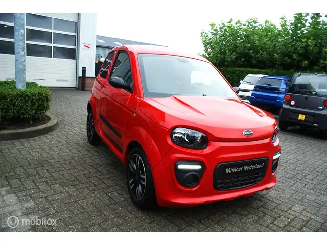 Microcar M.go Brommobiel 6 Plus 2022 Diesel 6