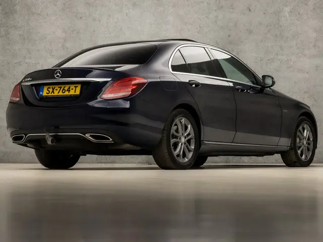 Mercedes-Benz C-Klasse 350 e Sport 2017 Hybride Benzine 5