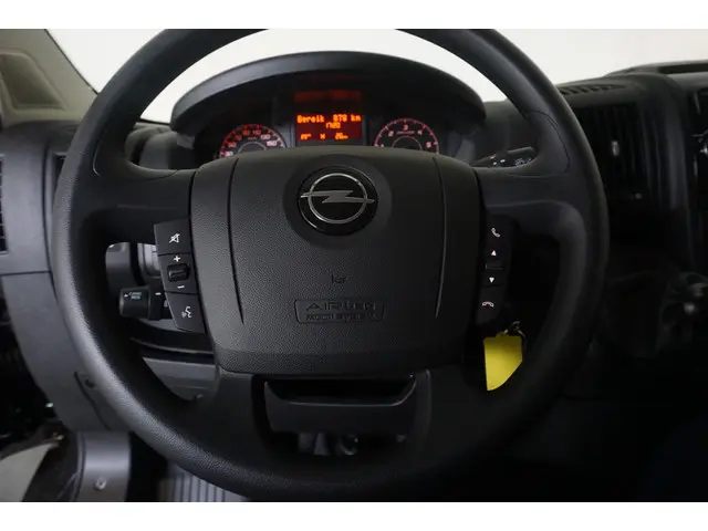 Opel Movano 140pk L2H2 Edition 2022 Diesel 12