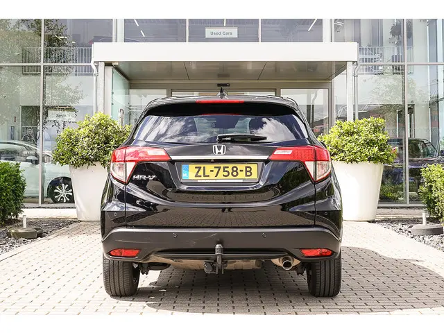 Honda HR-V 1.5i V-TEC ELEGANCE 2019 Benzine 51