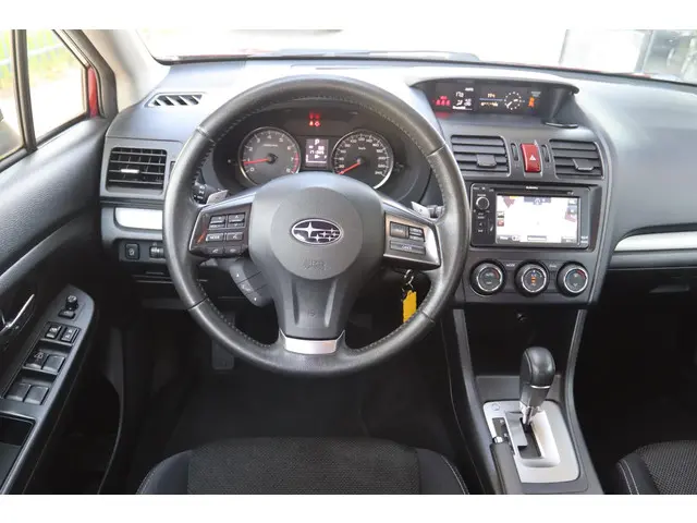 Subaru XV 2.0I LUXURY PLUS AWD AUT. 2012 Benzine 16