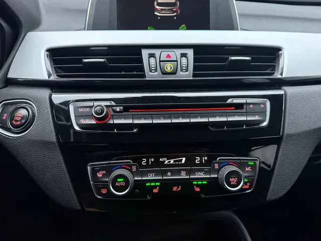 BMW X1 SDrive18i|Automaat 2016 Benzine 31