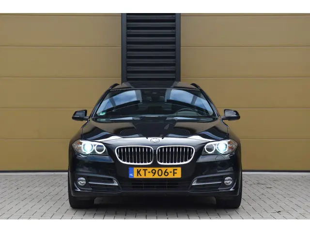 BMW 5 Serie Touring 520i Executive 2016 Benzine 5