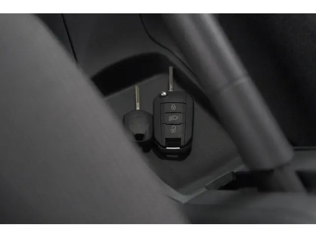 Citroën C3 PureTech 110 Feel 2023 Benzine 14