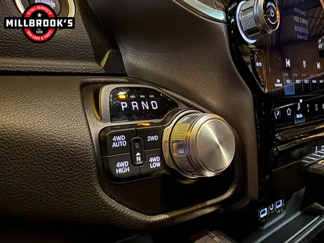 Dodge Ram 1500 5.7 V8 Laramie 2023 LPG/Gas 19