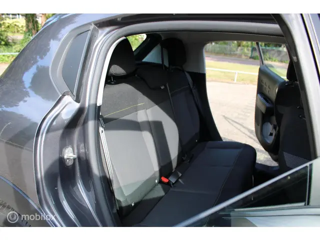 Citroën C3 1.2 PureTech You 2022 Benzine 14